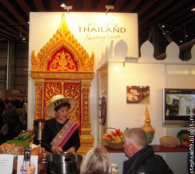 Stand Thaïlande avec une cuisto au top !