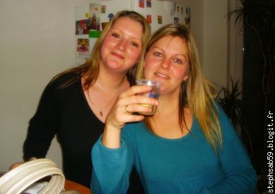 Les 2 soeurs poulettes !
